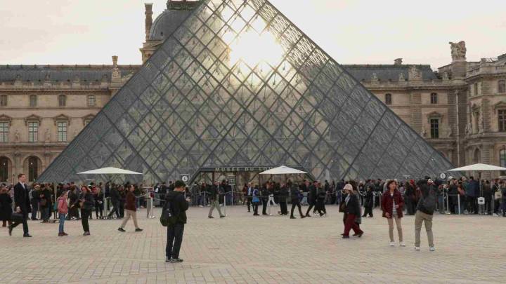 Primeras Declaraciones de Uno de los Detenidos por Robo en el Louvre: Esto Dijo