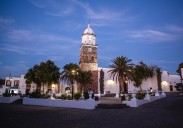 Teguise abre el plazo para optar a las ayudas de viaje a los estudiantes