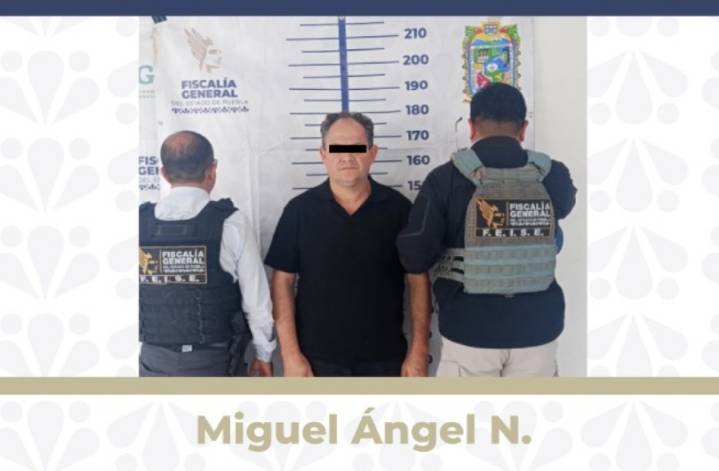 Detienen en el AICM a presunto extorsionador de socio de empresa poblana