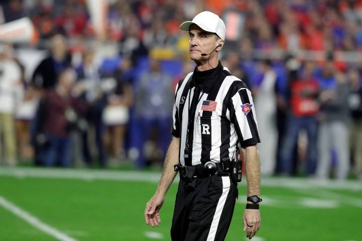 The referee who changed Ohio State’s championship hopes in 2019 just got suspended: Buckeye Breakfast