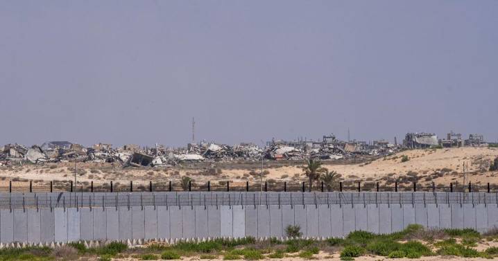 Israel strikes Gaza after accusing Hamas of ‘blatant’ violation of ceasefire in first major test of US