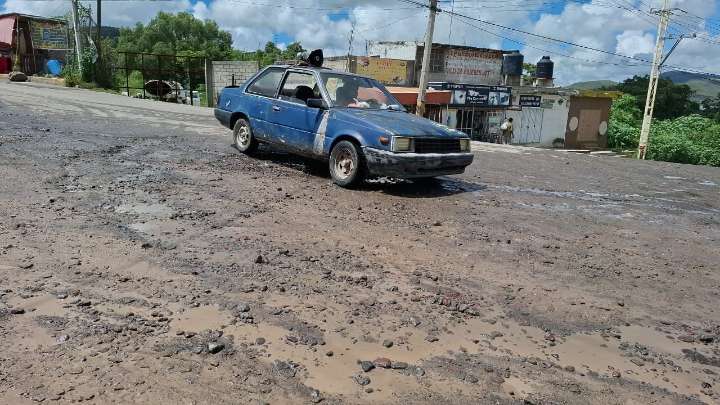 Intransitable se encuentra el acceso a San Andrés Azumiatla