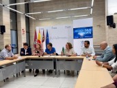 Manuel Serrano vuelve a tender la mano a la FAVA