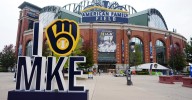 Cubs vs. Brewers NLDS Game 5 live discussion threads