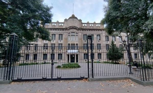 Dolor en la comunidad educativa del Colegio Nacional de la UNLP por la muerte de una reconocida docente
