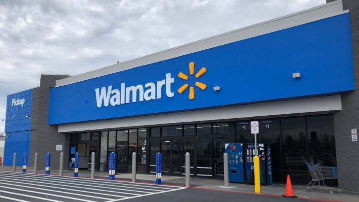 California Walmart stores open Nov. 1 amid SNAP rumors