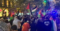 "No es una guerra, es un genocidio": Una nueva manifestación en favor de Palestina recorre el centro de Salamanca