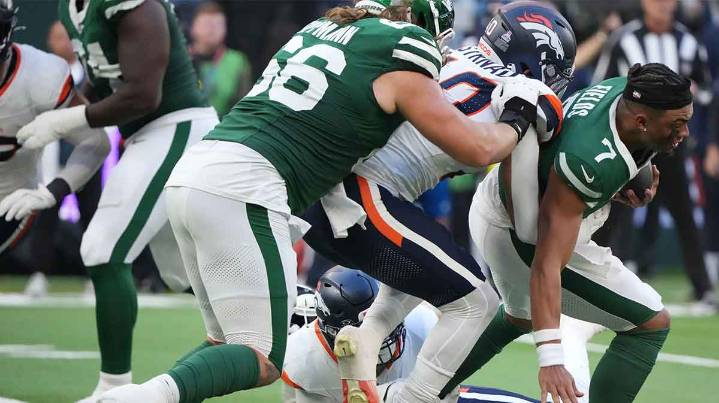 Lifeless passing game reaches levels not seen in Jets history