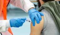 Congreso: aprueban vacunación gratuita contra el VPH para pacientes con VIH y TBC