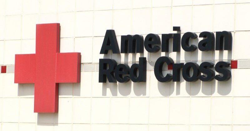 American Red Cross, Evansville Thunderbolts team up for blood drive and giveback nights
