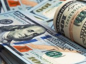 En una jornada caliente, el dólar oficial llegó a ofrecerse a $1.470: las cotizaciones finales