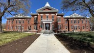 Courthouse restoration balances bold expansion with historic preservation