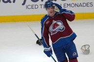 Olofsson's five-point game leads Avalanche past Devils, ending New Jersey's win streak