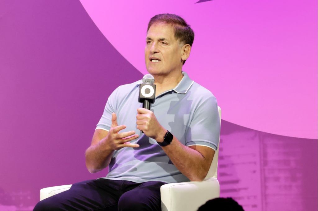 Mark Cuban: All Employees Should Receive Stock Awards