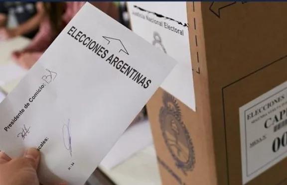 Qué pasa si no vas a votar: multas, plazos y quiénes deben justificar su ausencia