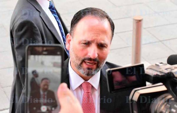 ‘Tristemente célebre legislador de Chihuahua, escondido en el fuero’