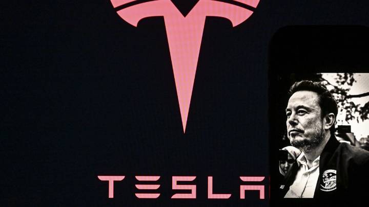 Tesla profits plunge nearly 40 percent in third quarter