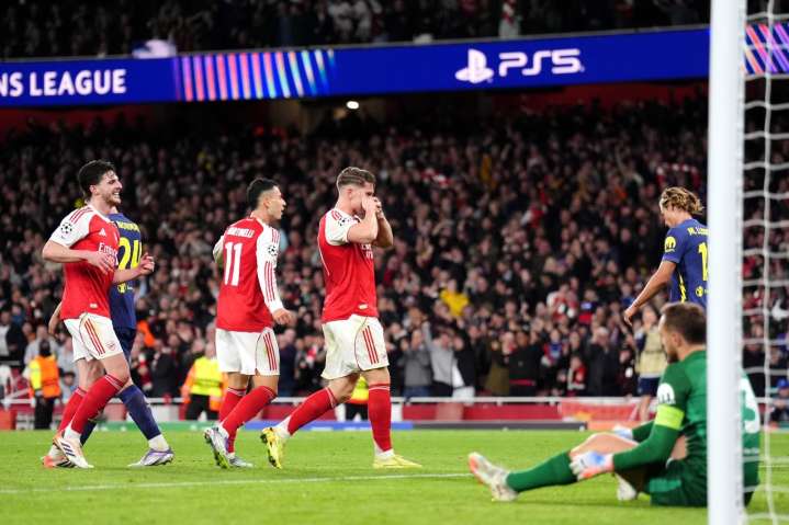 El Arsenal tritura al Atlético en trece minutos