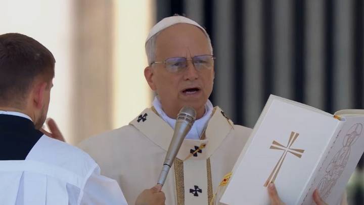 Papa León XIV pide diálogo en Perú tras destitución de su presidenta