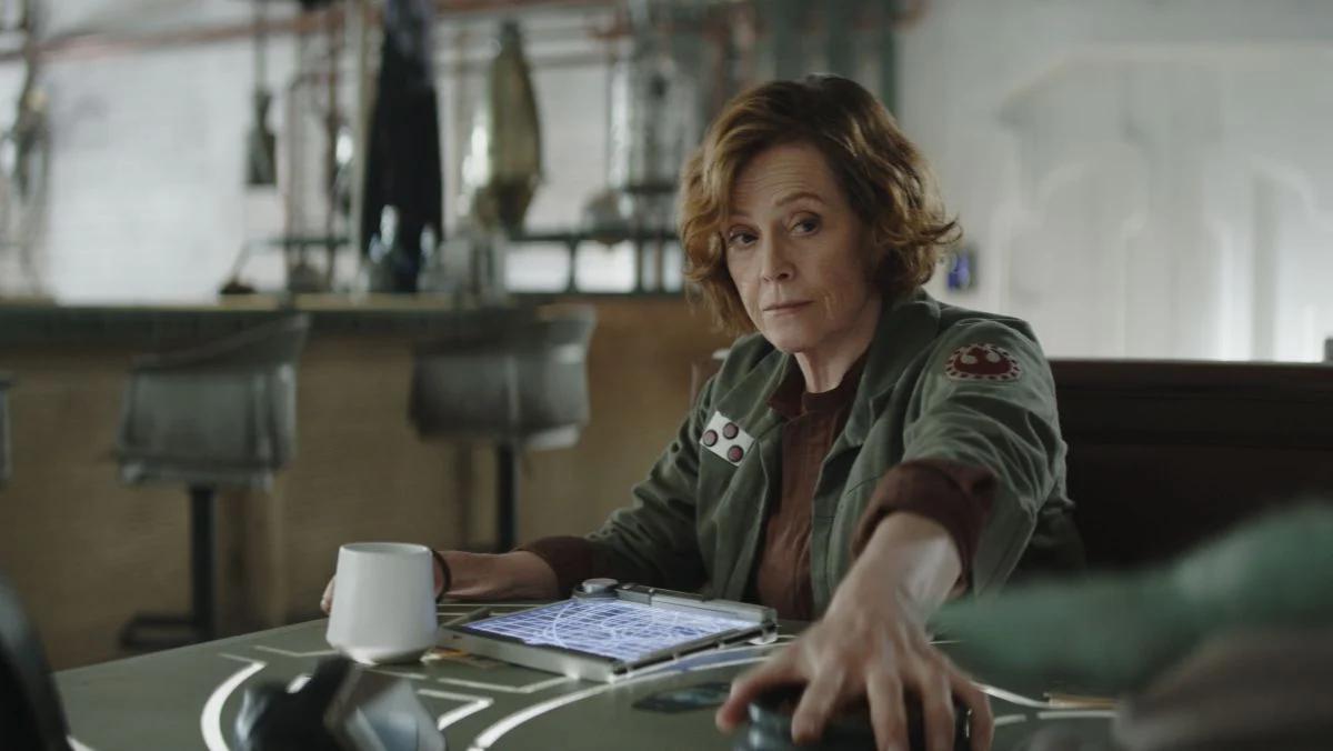 Sigourney Weaver Says She's Met with Disney About ALIEN Script