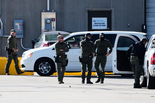 With Supreme Court ruling still pending, judge extends block on Guard in Chicago indefinitely