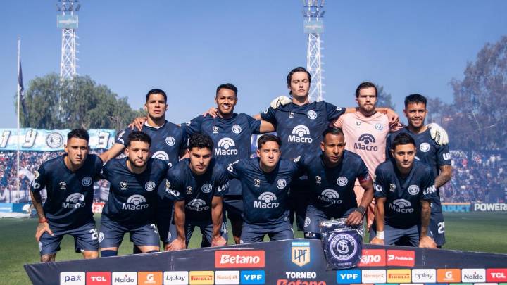 Independiente Rivadavia y Godoy Cruz disputan el clásico mendocino: van 0