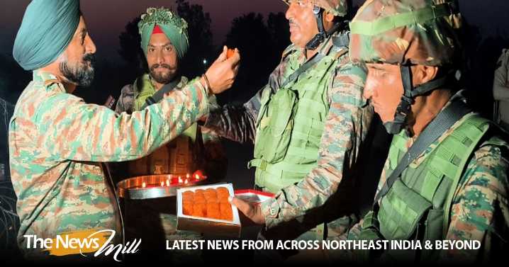 J-K: Indian Army Battalion of Krishna Ghati Brigade celebrates Diwali with civilians in Poonch