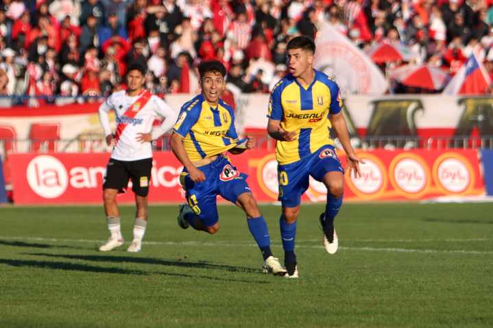 Últimos 400 minutos de la UdeC: el ascenso solo depende de ellos