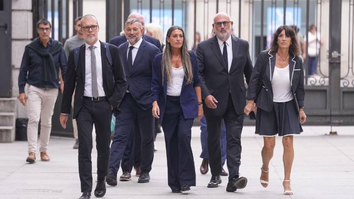 Junts votará a favor del decreto de embargo de armas a Israel, pero su aprobación sigue en el aire