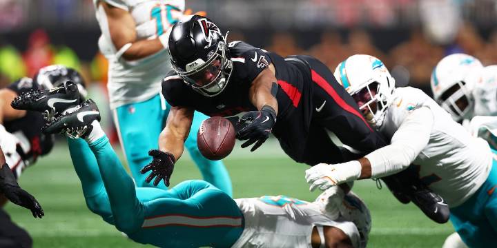Falcons’ Robinson held to 25 rushing yards in forgettable loss to Dolphins