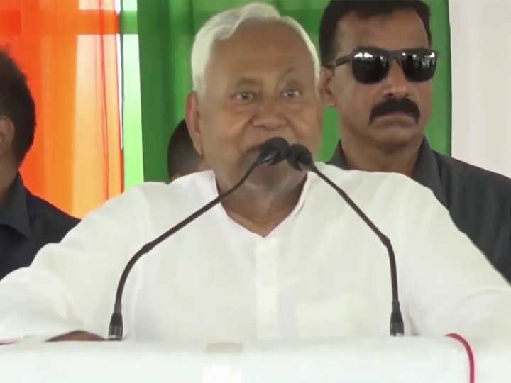 Bihar polls: Nitish Kumar slams RJD for 'lawlessness'