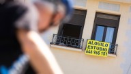 El alquiler también se va de vacaciones en verano
