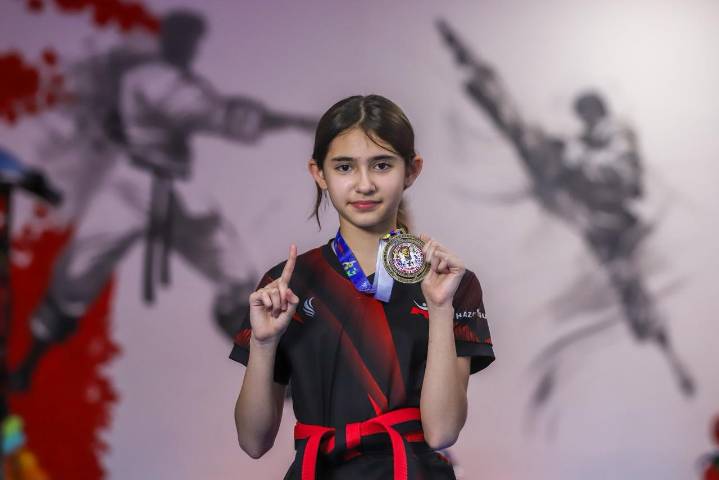 Talento juarense brilla en el mundo: Ana Lucía Nassri, campeona mundial infantil de taekwondo
