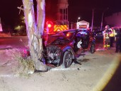 Cuatro personas lesionadas deja choque entre una camioneta y un auto en Rancho Santa Mónica