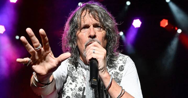 Foreigner Frontman Opens Up on Why He Quit Band After 20 Years