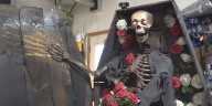 Coralville Halloween decorations brought to life with power of AI