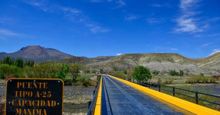 Después de siete años de espera, el puente de Caepe Malal une al norte neuquino