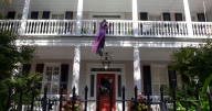Submit photos of your Halloween decorations in Charleston