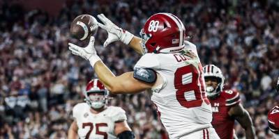 Alabama survives South Carolina, enters bye week undefeated in SEC play
