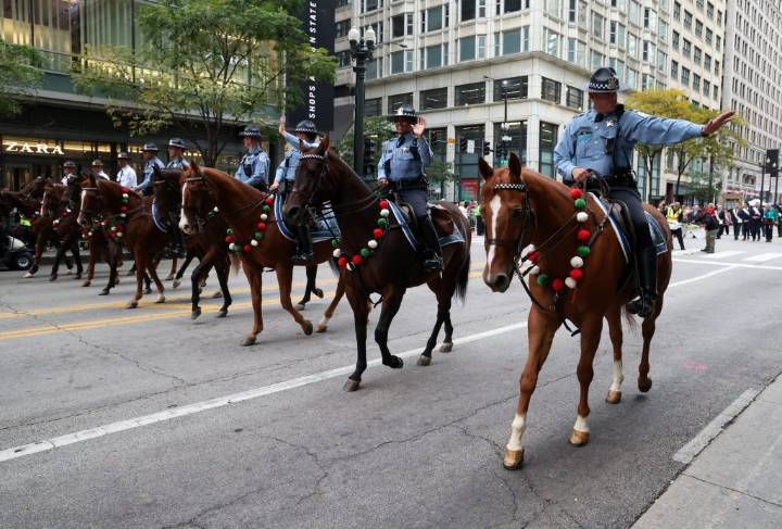 Editorial: Chicago budget should not cut mounted police, horses