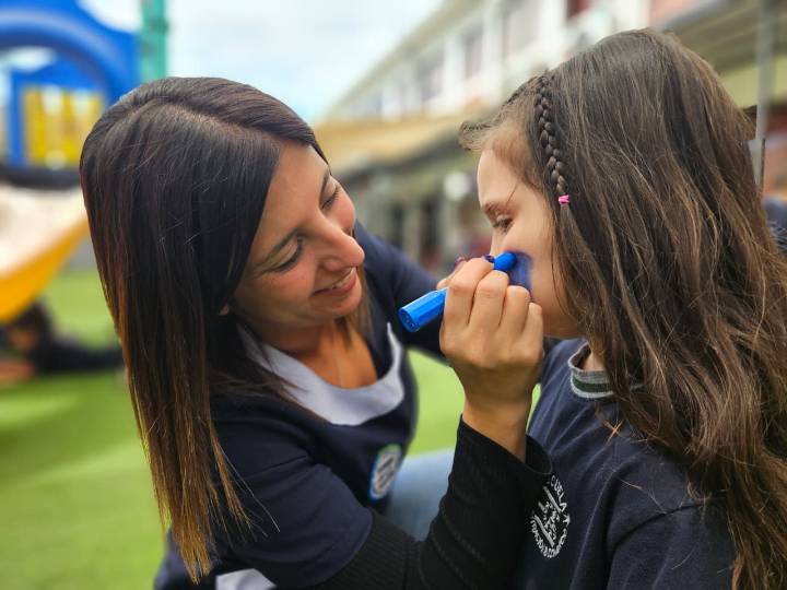 Jornada gratuita de pinta caritas temático dará vida a Halloween en Curicó