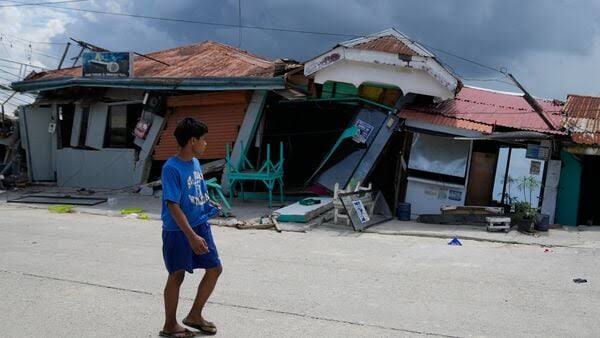 Massive 7.6-Magnitude Earthquake Strikes Philippines; ‘Life-Threatening’ Tsunami Warning Issued