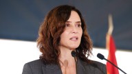 Madrid acusa a Mónica García de “politizar los cribados de cáncer"