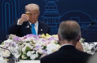 Carney and Trump attend dinner hosted by South Korean president
