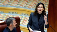 Ayuso se revuelve contra la designación de su sede como Lugar de Memoria Democrática y pide poner una placa en Moncloa que rece "Aquí escondían al hermano de Sánchez"