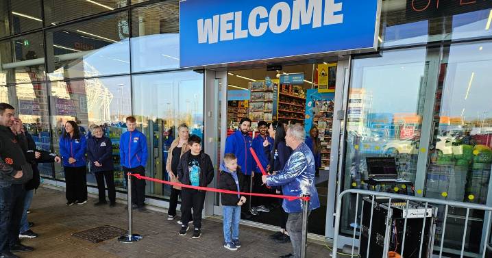 Smyths Toys Superstores opens at Arena Shopping Park in Coventry