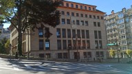 Orden de busca y captura para el profesor de Música condenado por abusar de una alumna y someterla a "prácticas sádicas"