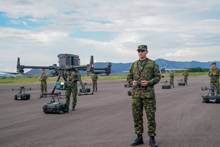 Colombia crea primer batallón antidrones en Latinoamérica para enfrentar amenazas crecientes