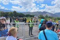 Familiares de colombianos presos en Venezuela protestan en Puente Simón Bolívar