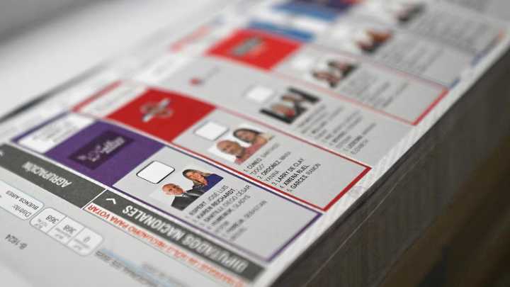 La Cámara Nacional Electoral rechazó la reimpresión y la foto de Espert quedará en boletas de LLA